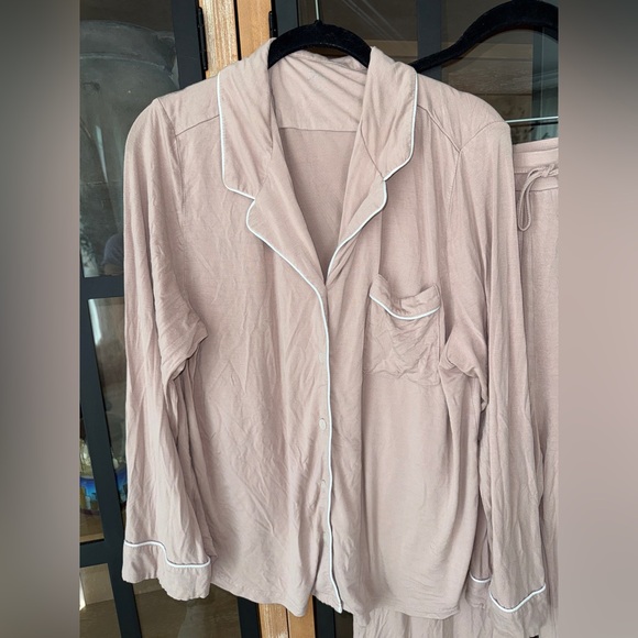 Cozy Earth Bamboo Pajamas set Stretch Knit Long Sleeve Top pants blush button - Picture 3 of 11